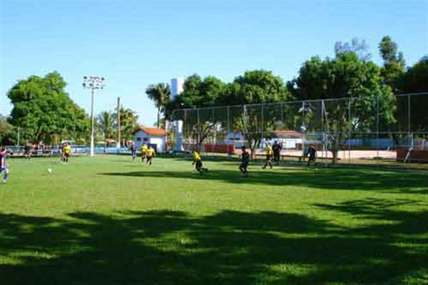 SindicarioNET - Lazer: Clube de Campo da família bancária está