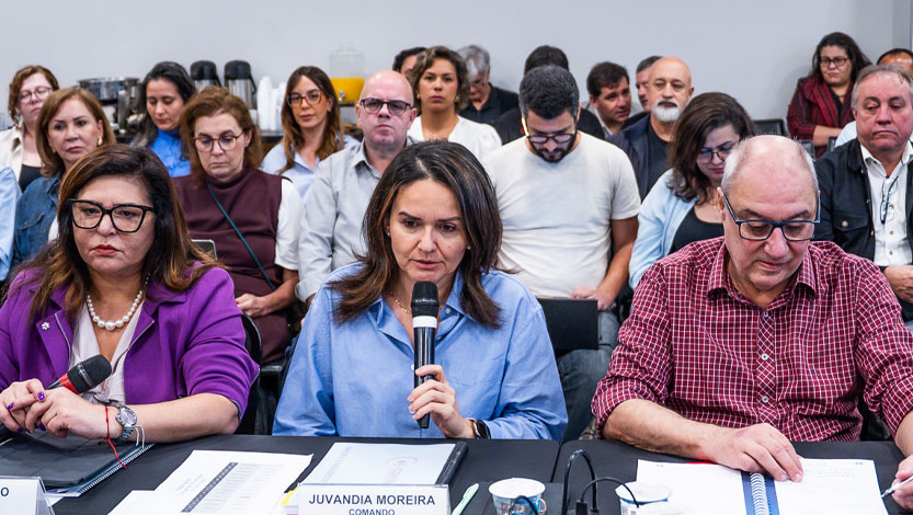 Negociação sobre saúde acontece sob clima de ameaças